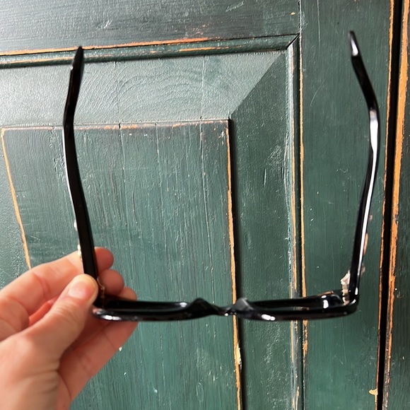 Authentic Gucci sunglasses style #0802S. Please read description! - Picture 11 of 11